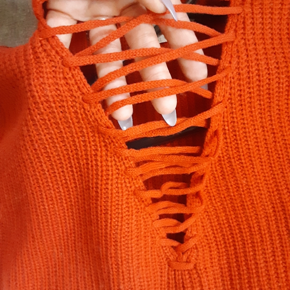 Sweater - Picture 3 of 4
